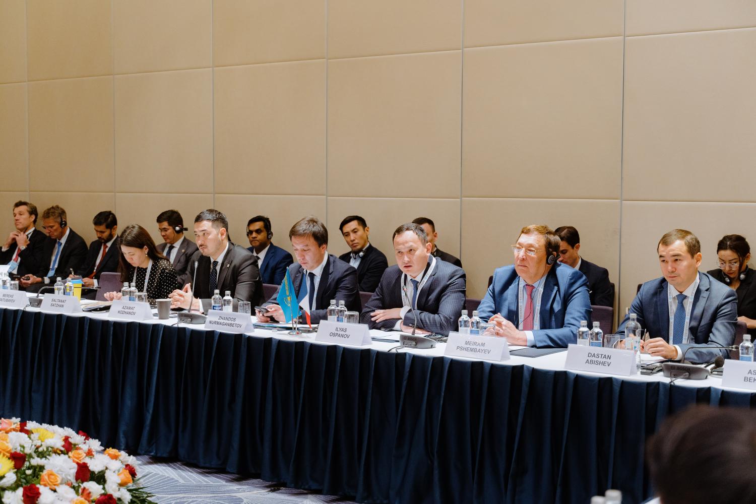 IMB Центр принял участие в Круглом столе Казахстанско-Французского бизнес-форума, который прошел в рамках Государственного визита Президента Французской Республики Эммануэля Макрона в Республику Казахстан