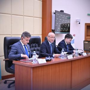 IMB Центр выступил на заседании Мажилиса Парламента по вопросам развития отечественного производства